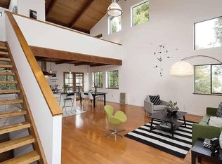 353 Lewis St, Oakland, CA 94607