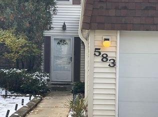 583 Norman Rd, Bolingbrook, IL 60440