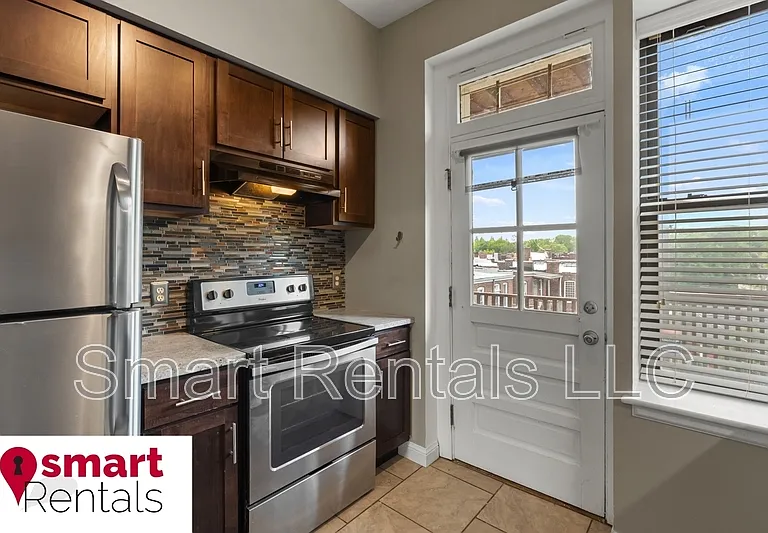 4101 Flad Ave #B — Photo 2