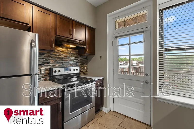 Building Photo - 4101 Flad Ave #B