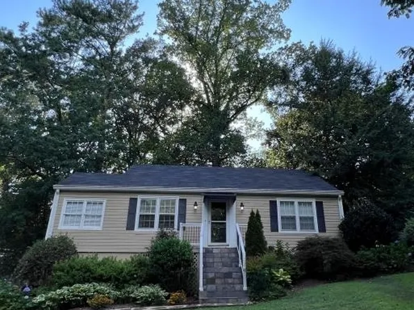 1266 Kingsley Cir, Atlanta, GA 30324