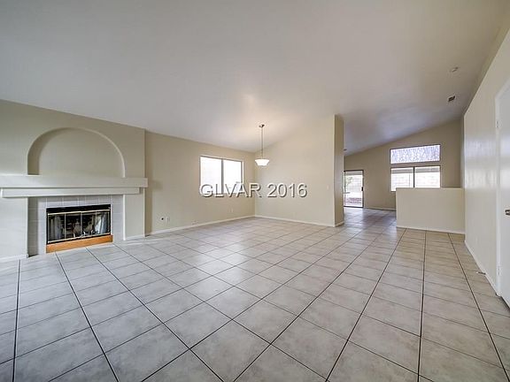 4th image of 6376 High Sierra Ave