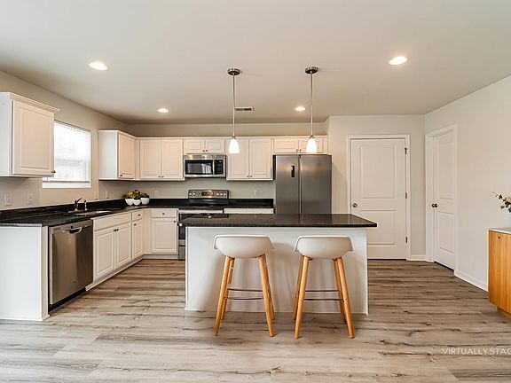 3rd image of 39 Tondee Way