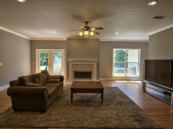 5th image of 7461 Creekridge Cir #Lll