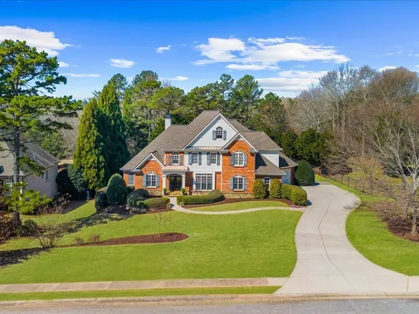 4638 Manor Dr, Gainesville, GA 30506