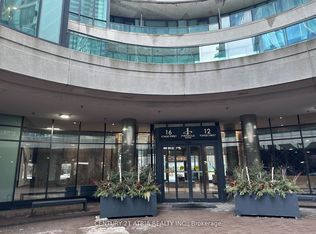 16 Yonge St #319, Toronto, ON M5E 2A3