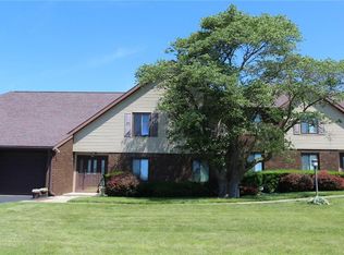 5 Greenbriar Dr UNIT 1, Mattoon, IL 61938