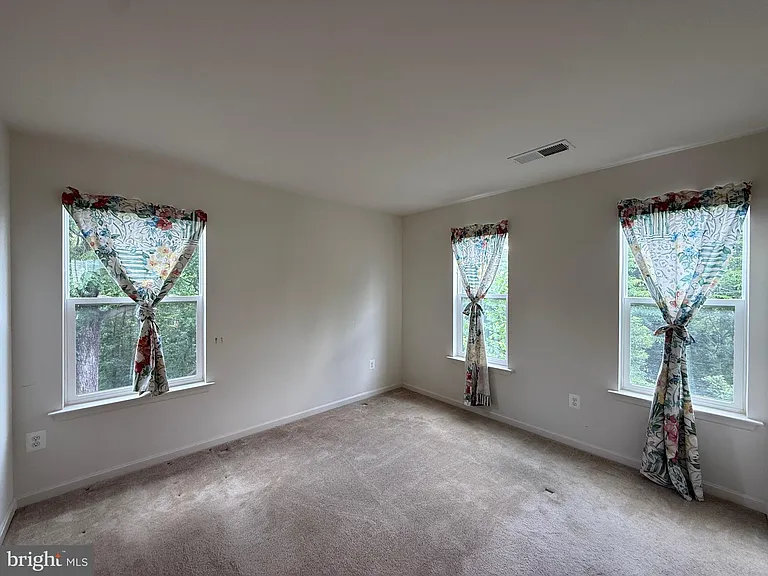 10215 Daventry Dr — Photo 19