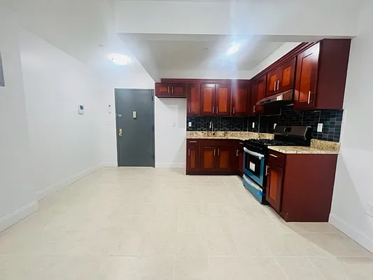 Rented by Nest Seekers International | media 12