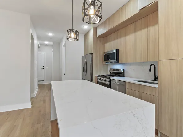 161 New York Avenue image 4 of 13