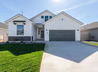 5015 W Riva Capri St, Meridian, ID 83646