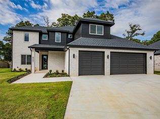 8707 W Feathered Nest Run, Bentonville, AR 72713