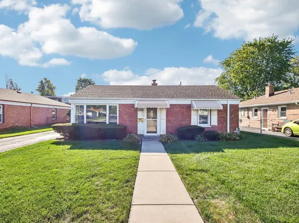 9617 Richard Ave, Franklin Park, IL 60131