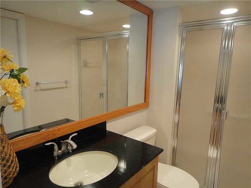 2nd image of 10188 NW 41st St
