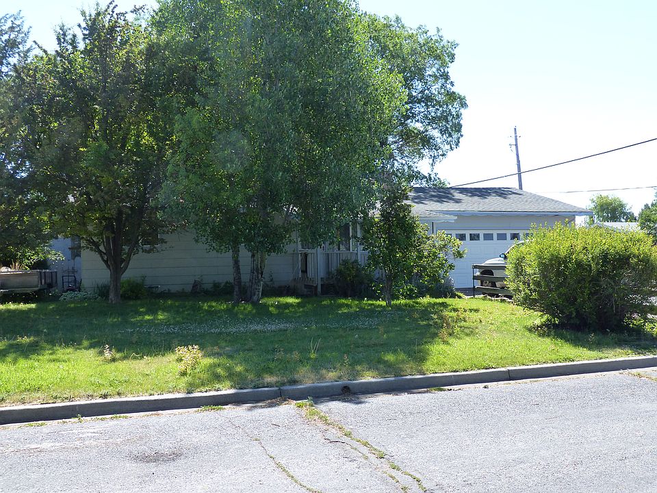 2nd image of 781 S McGowan Ave