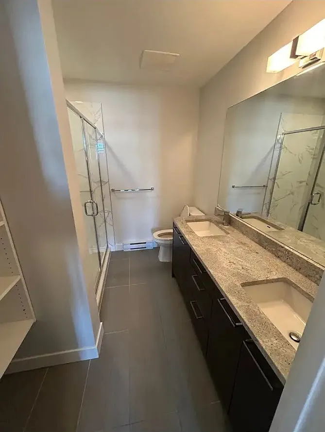 2 bed, 1000 sqft, $2,400 — Photo 2
