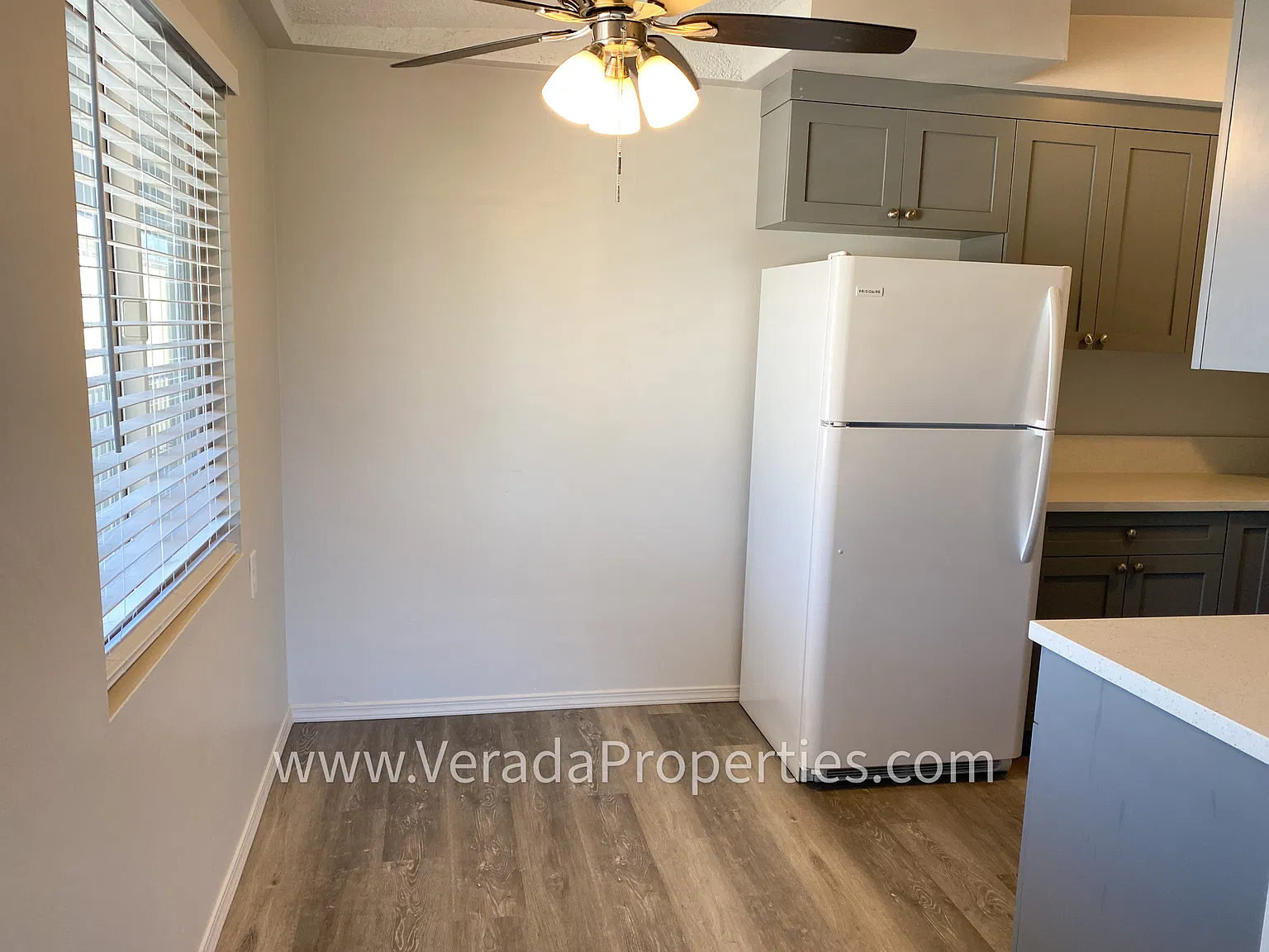 2 bed, 700 sqft, $2,195 — Photo 4
