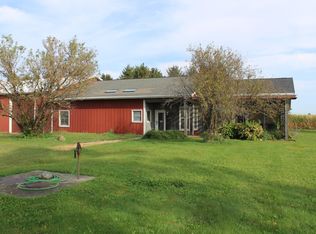 26131 Straw School Rd, Shannon, IL 61078