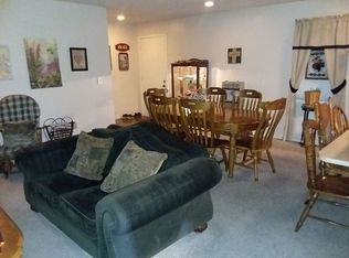725 Country Club Rd, Piggott, AR 72454