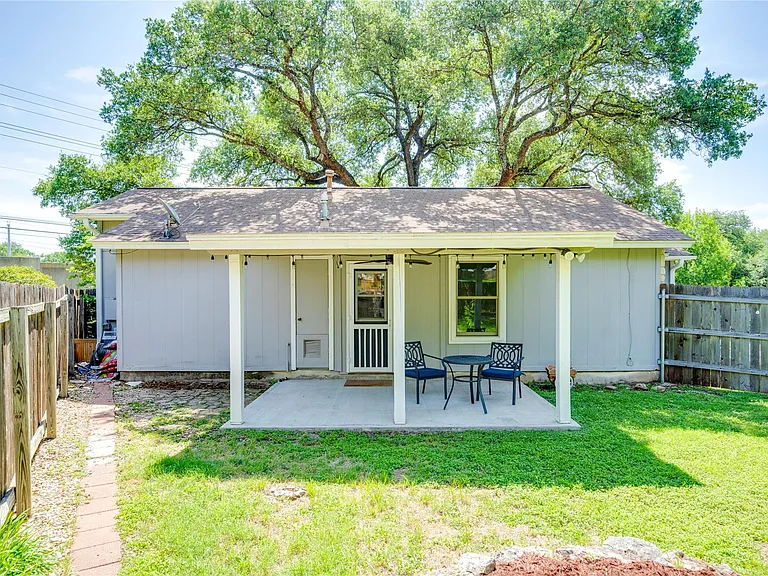 5900 Richard Carlton Blvd — Photo 31