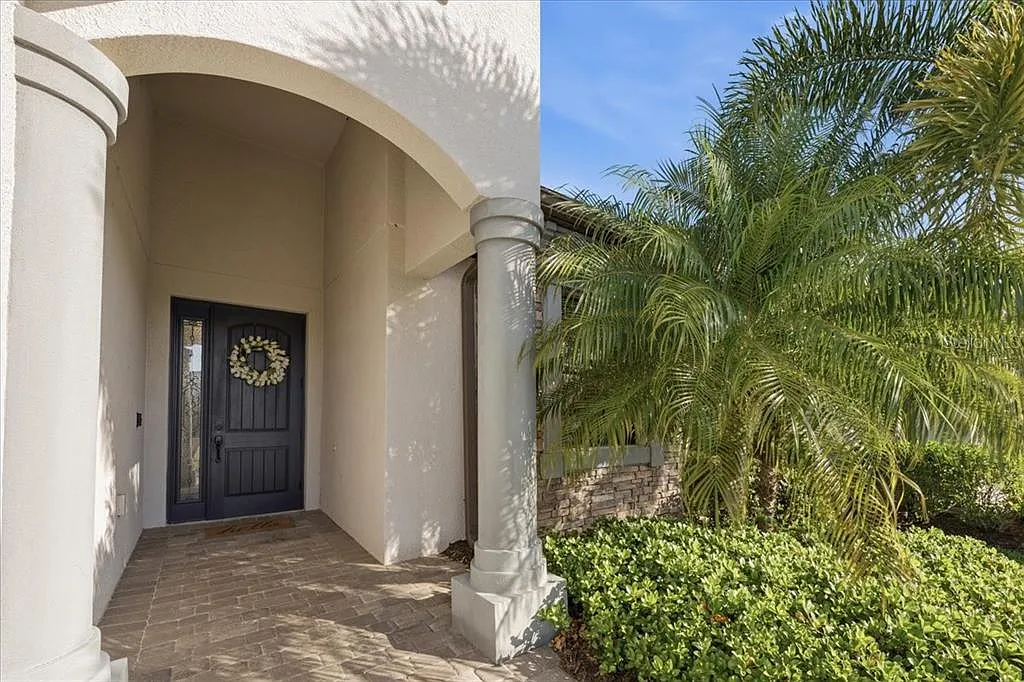 4 bed, 2.0 bath, 2248 sqft, $6,000 — Photo 4