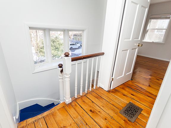2nd image of 4 Cogswell Pl