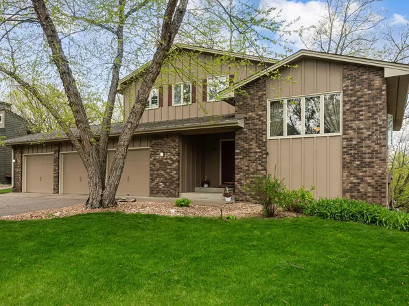 12830 Overlook Rd, Dayton, MN 55327