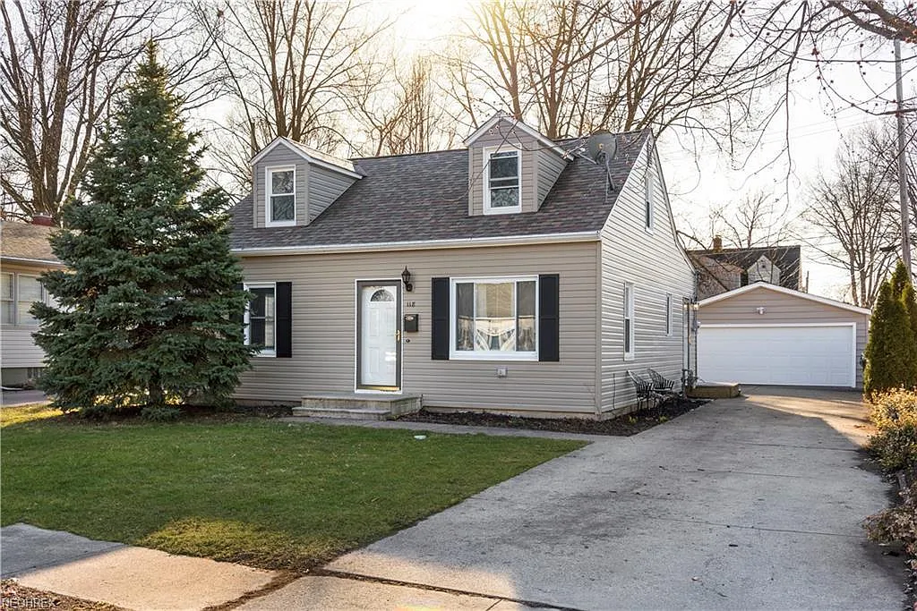 118 Brookfield Rd photo 1