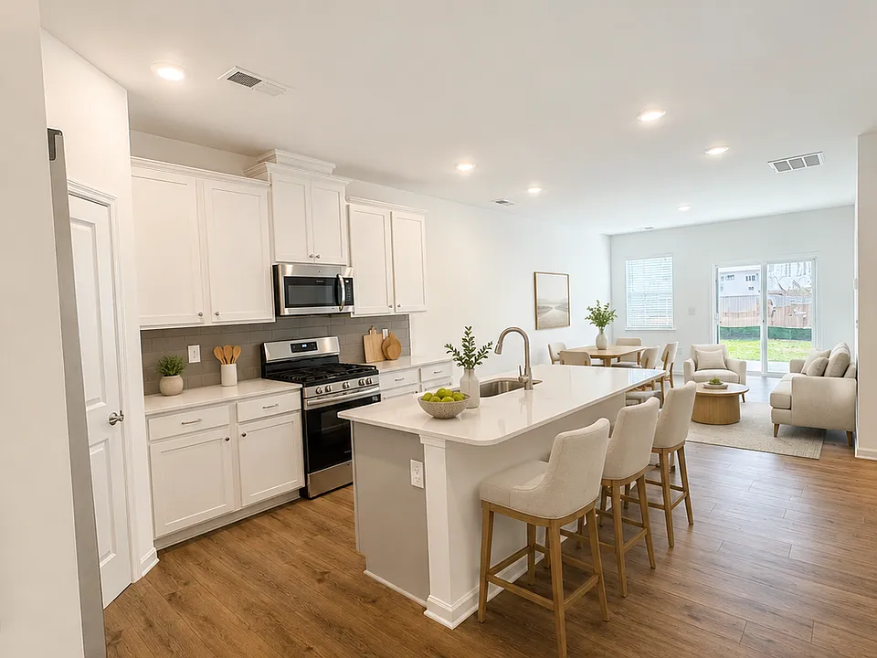 8144 McGarry Trl