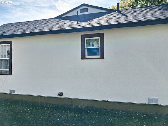 4th image of 890 Valley Ave