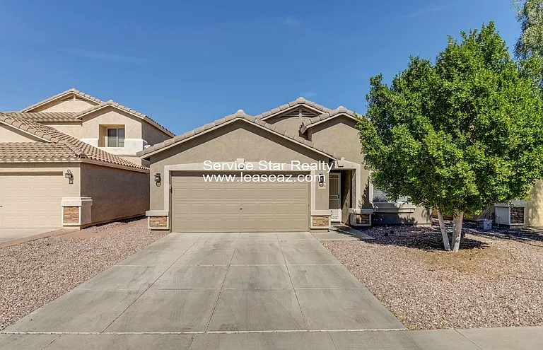 11560 W Cheryl Dr — Photo 2