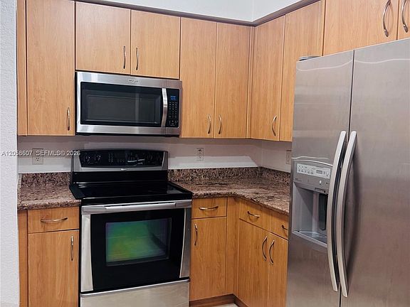 5th image of 1830 Radius Dr APT 217