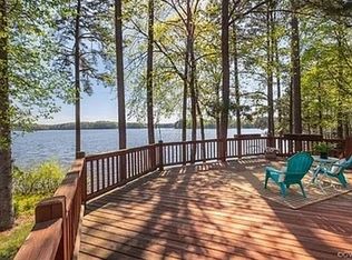 14324 Regatta Pointe Rd, Midlothian, VA 23112