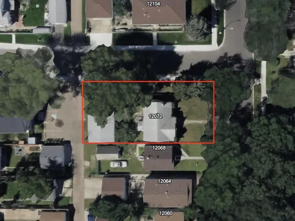 12072 95th St NW, Edmonton, AB T5G 1M7