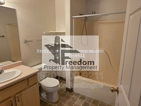 5th image of 1102 Belford Ave Unit D