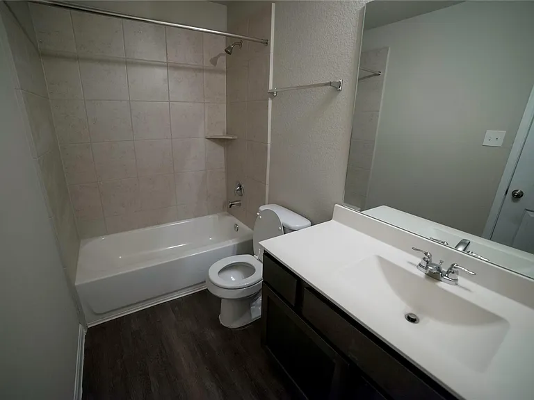 4455 Eveslage Ln — Photo 18