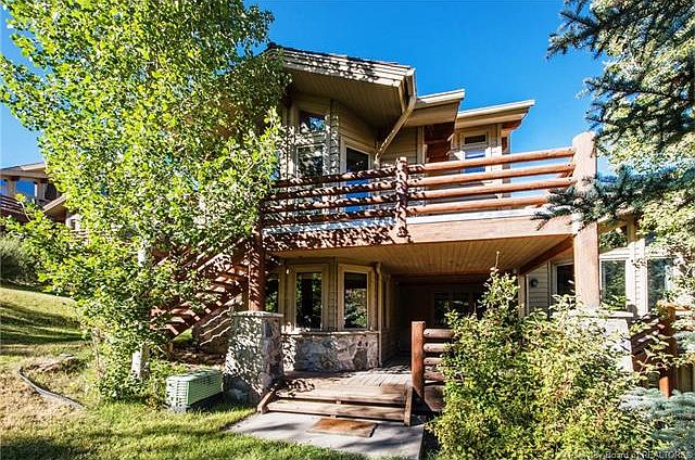 1st image of 2100 Deer Valley Dr S #15