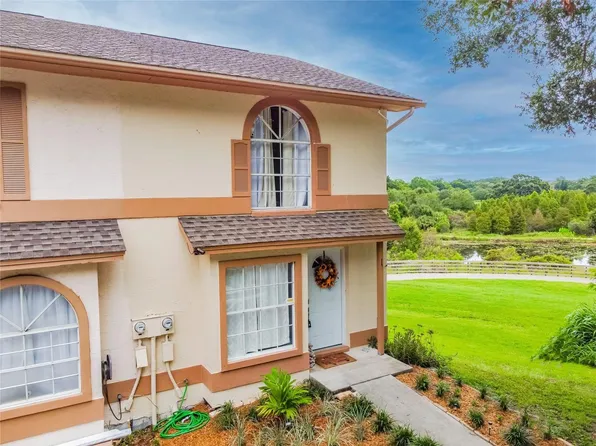 1304 Brigadoon Dr, Clearwater, FL 33759