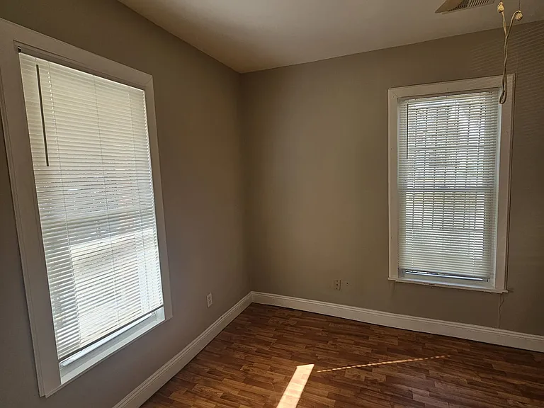 809 Eastern Ave — Photo 1