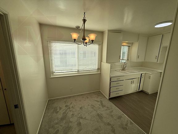 2nd image of 1321 Garden St APT F