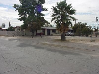1st image of 2526 S Treat Ave