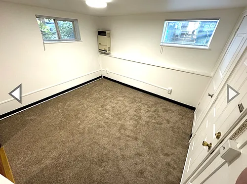 Floor plan XL basement studio with standard tub