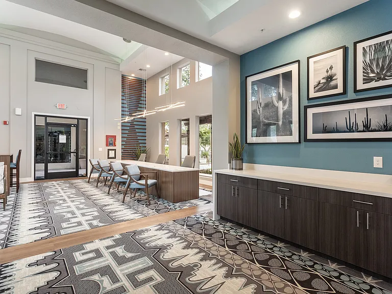 Kota North Scottsdale — Photo 14