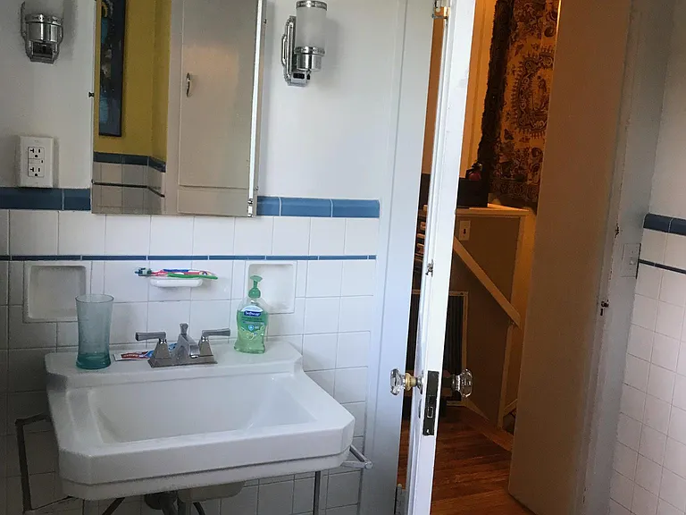 Bathroom 2