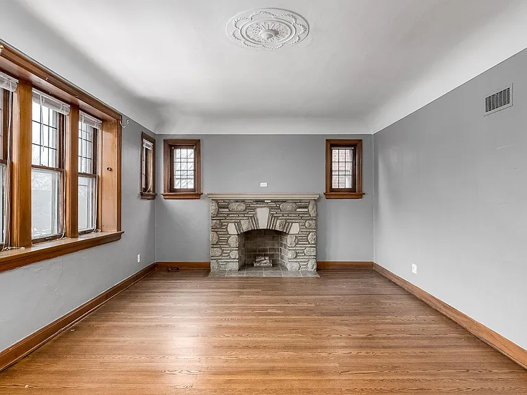 5040 Oleatha Ave #A-2 — Photo 3