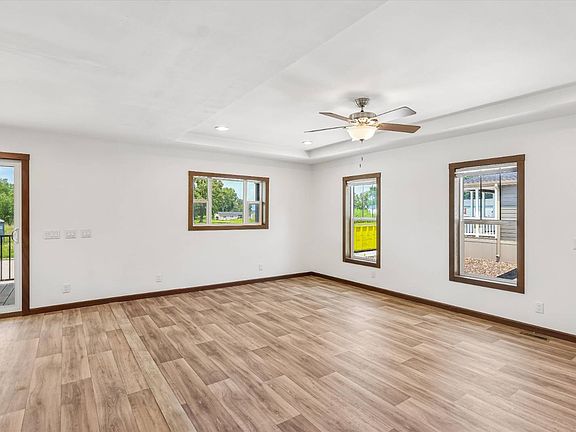 4th image of 7368 NE Berwick Dr Unit 6
