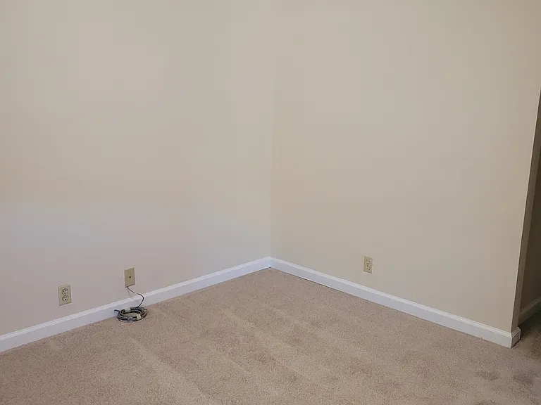 284 Crown Cir — Photo 52