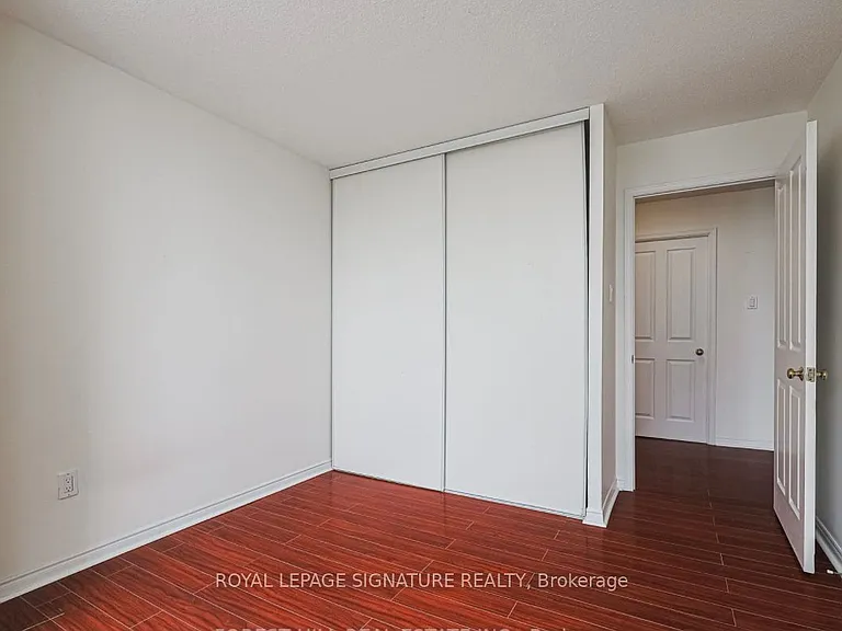7250 Yonge St #1003 — Photo 32