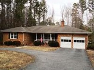 23125 Shands Dr, Courtland, VA 23837