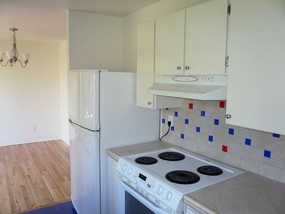 Newer appliances included